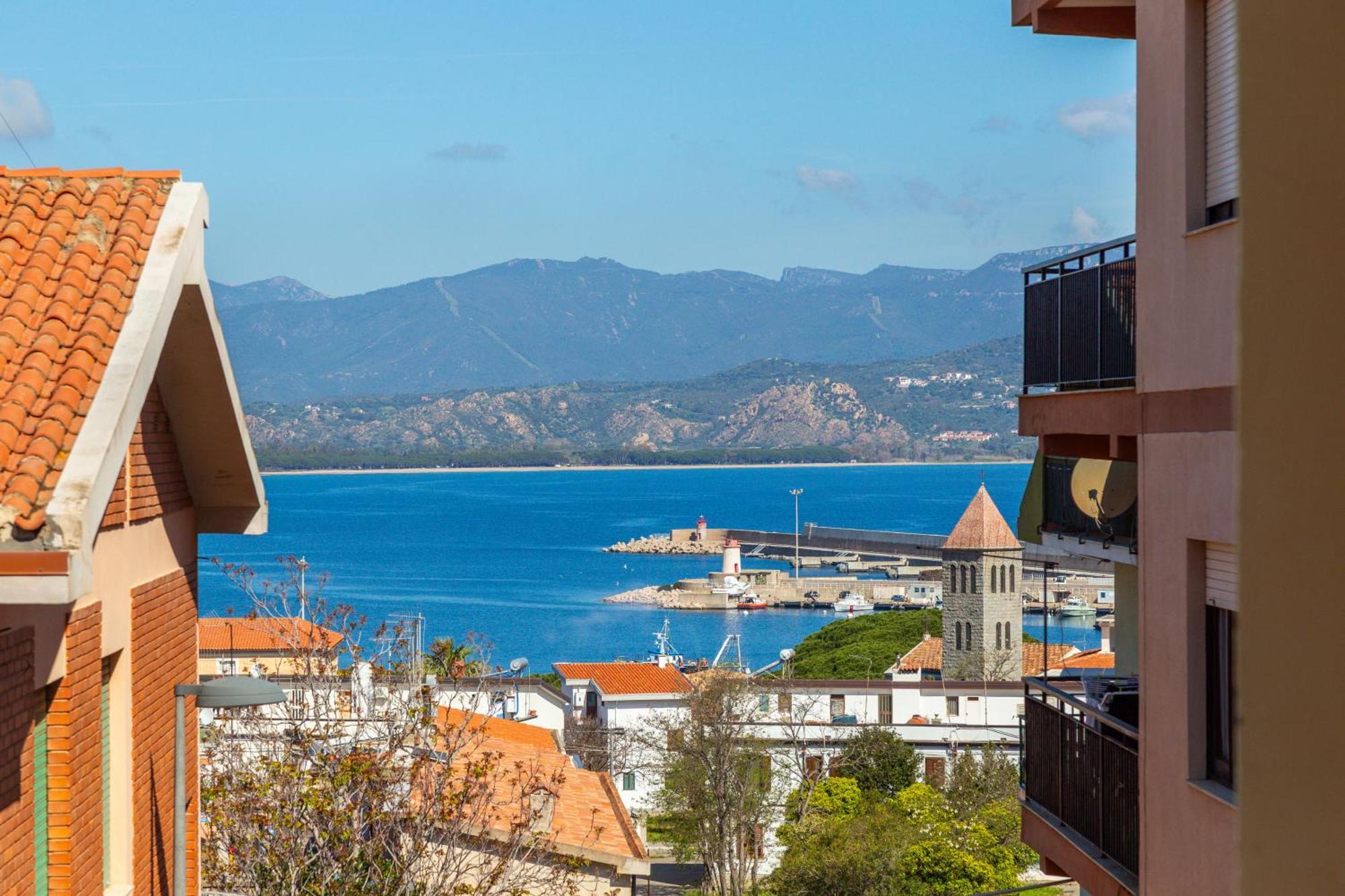 B&B Calamoresca Àrbatax Exteriör bild